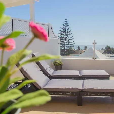 Flower 25 Apartament Playa Honda (Lanzarote)